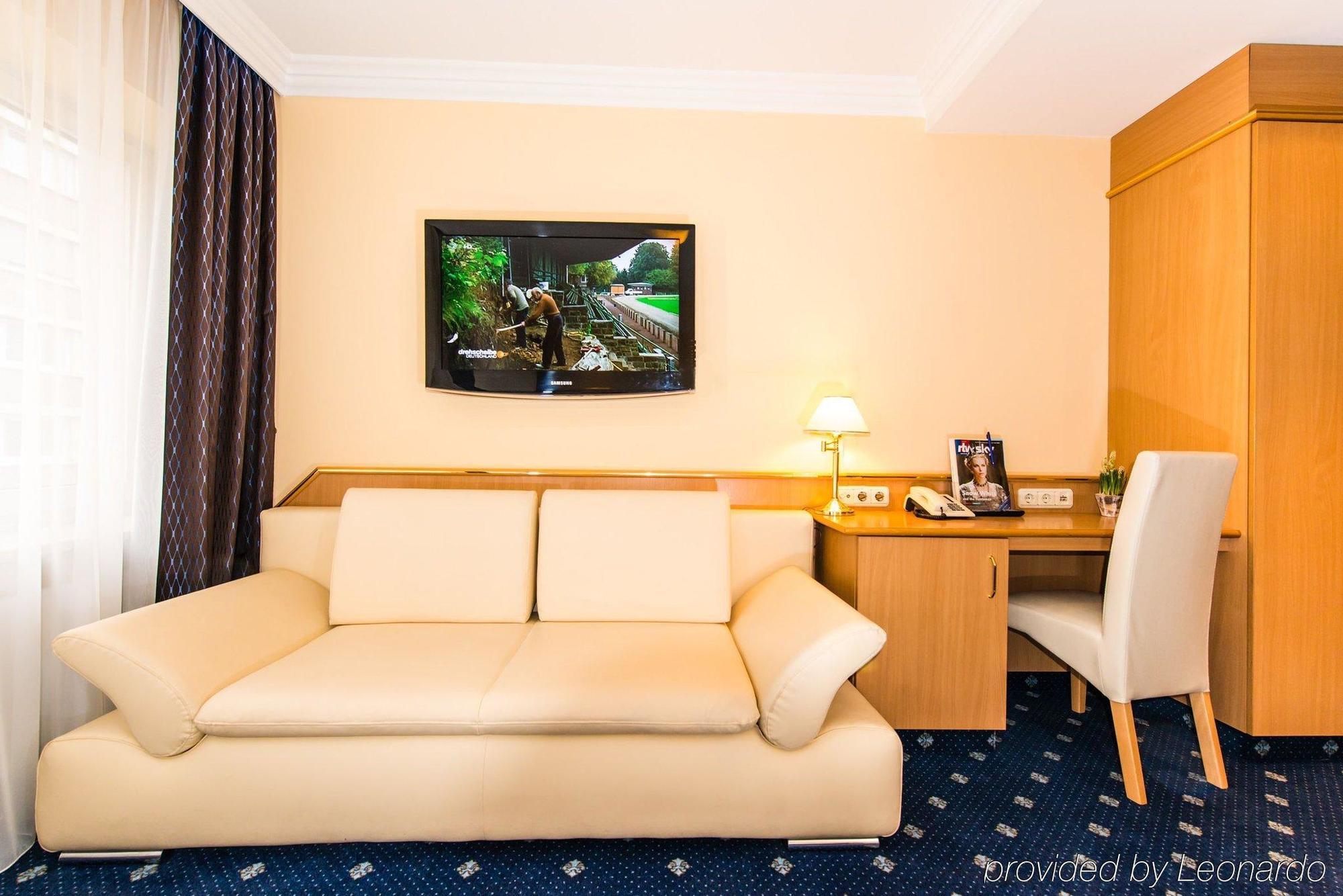 Royal 3* München